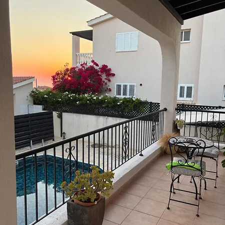 Sun & Sea Villa *